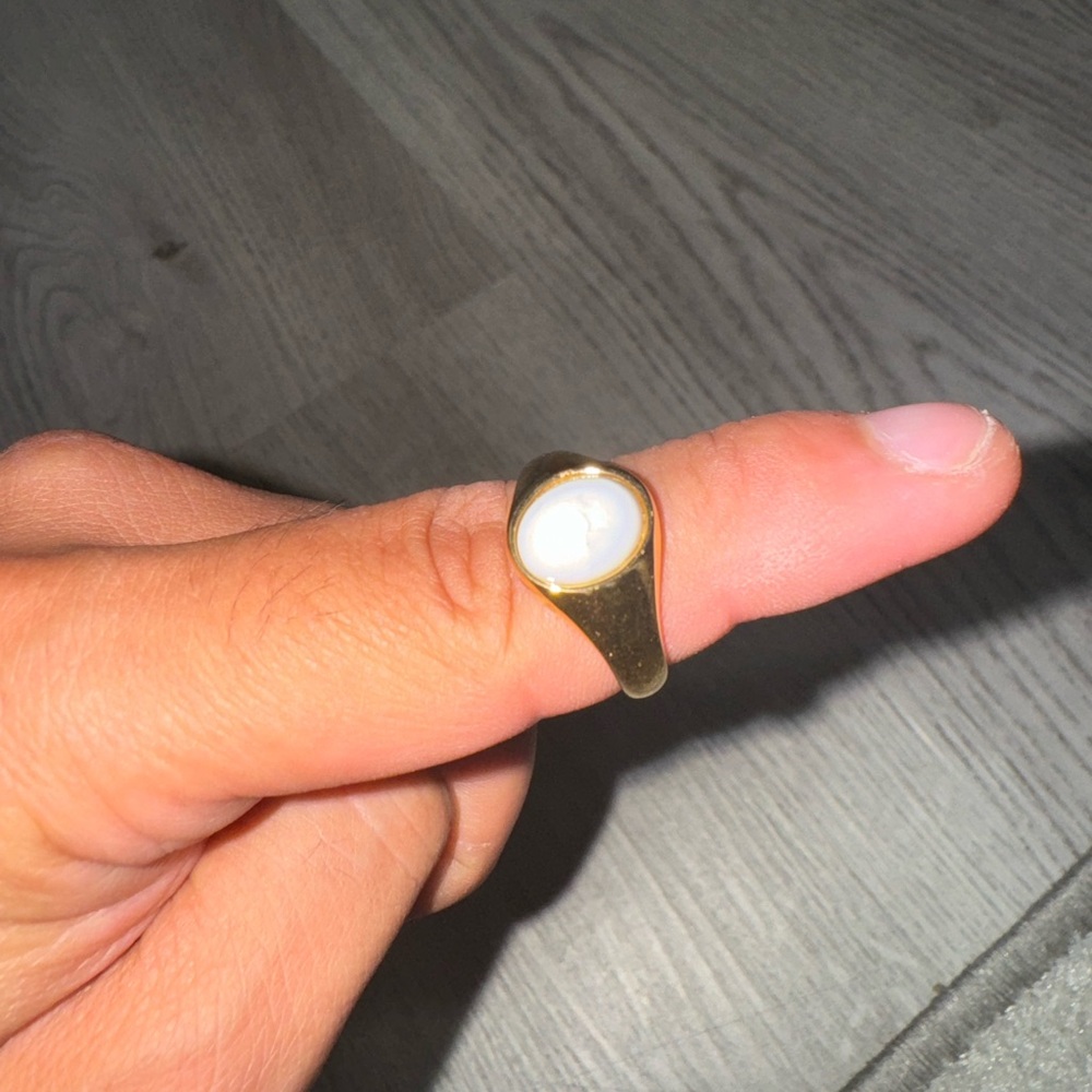 Gold ring